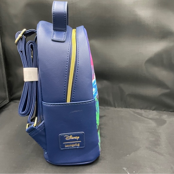 Loungefly Little Mermaid Backpack with matching Wristlet - Picture 5 of 9